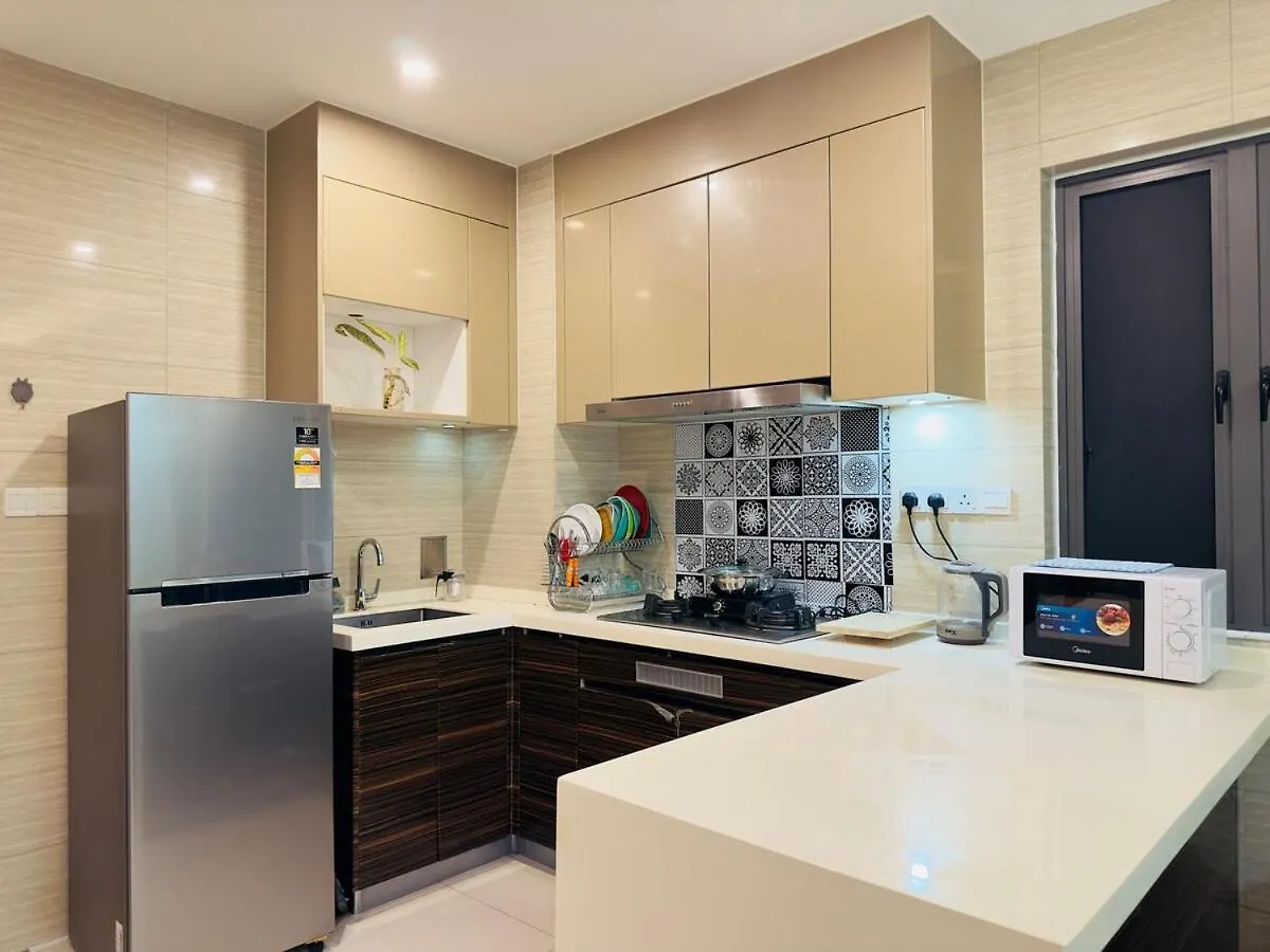 R&F Princess Cove Kuo Dual Key-No Parking Johor Bahru Apartment